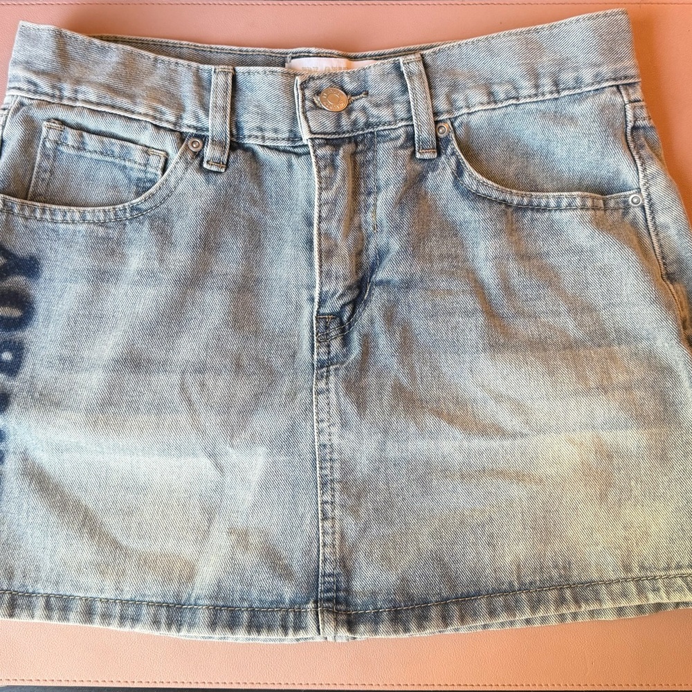 Playboy Denim Mini Skirt Light Wash Logo Graphic Women's Size 5 Y2K Streetwear